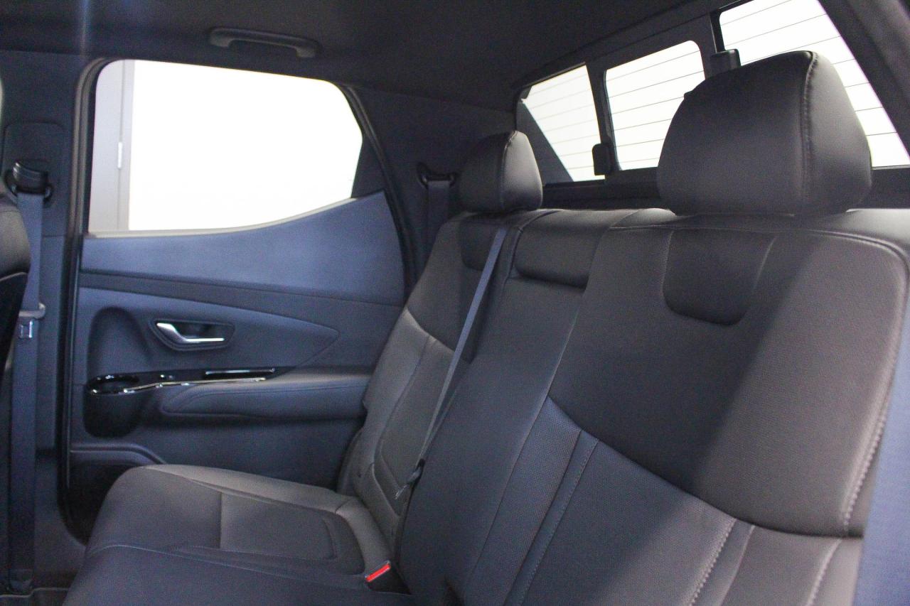 2023 Hyundai Santa Cruz Ultimate WRAPPED - BOSE AUDIO - HEATED/VENTILATED SEATS - TONNEAU COVER Photo