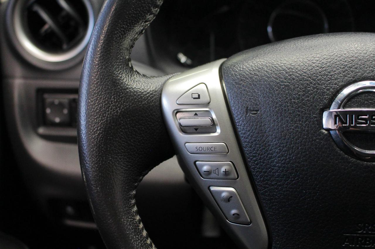 2017 Nissan Versa Note 1.6 S FWD - HEATED FRONT SEATS - CLOTH UPHOLSTERY Photo