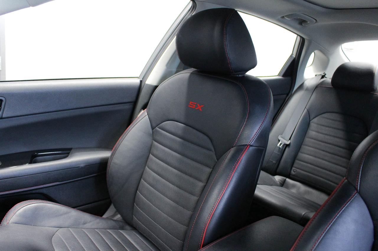 2019 Kia Optima SX Turbo TURBO ENGINE - HARMAN KARDON AUDIO - NAVIGATION Photo