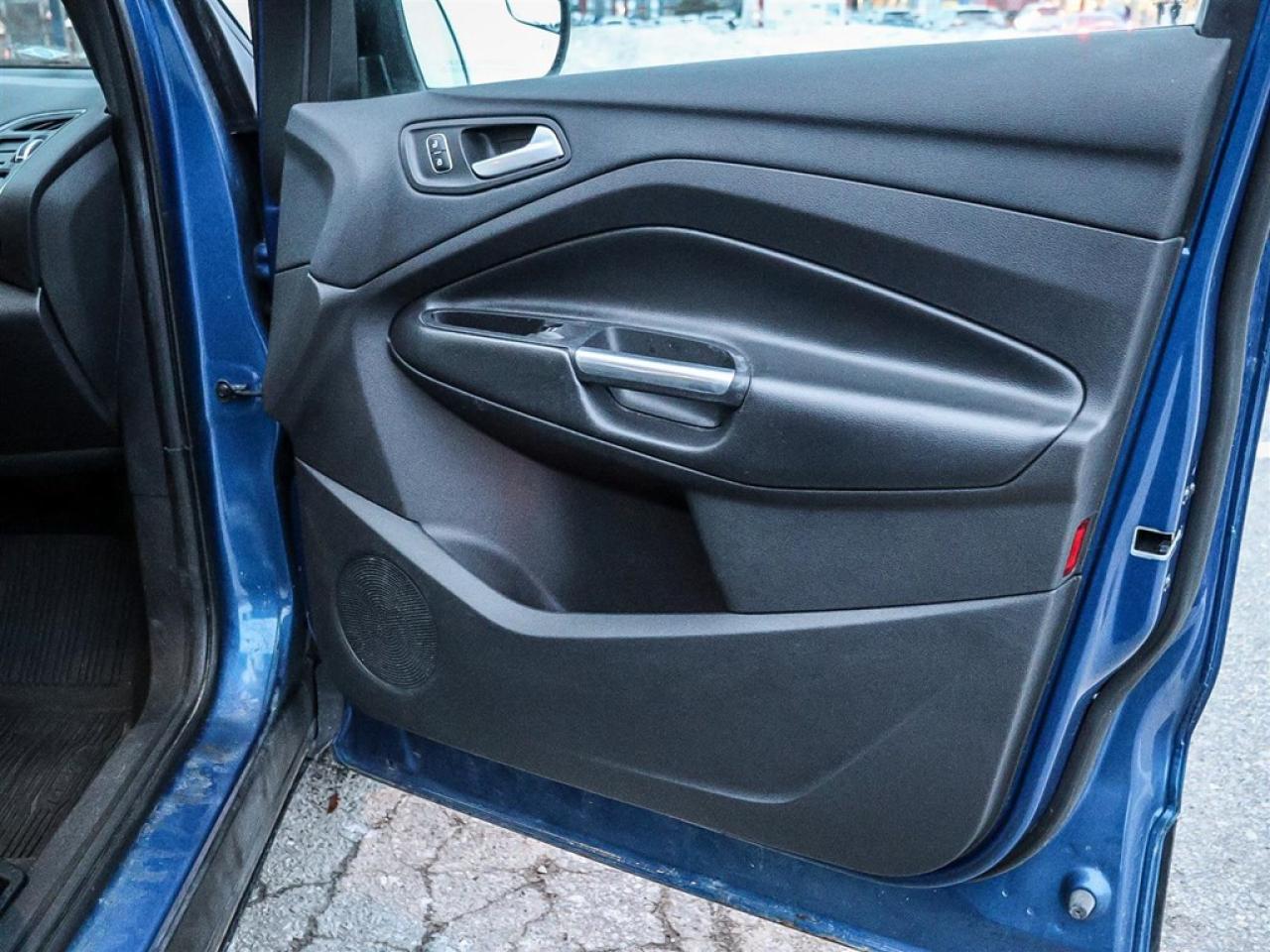 2018 Ford Escape Titanium 4WD Photo