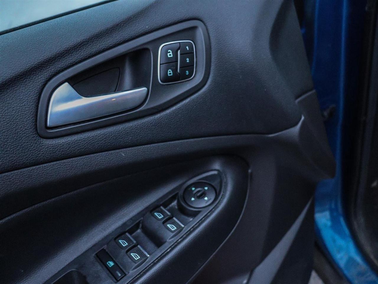 2018 Ford Escape Titanium 4WD Photo