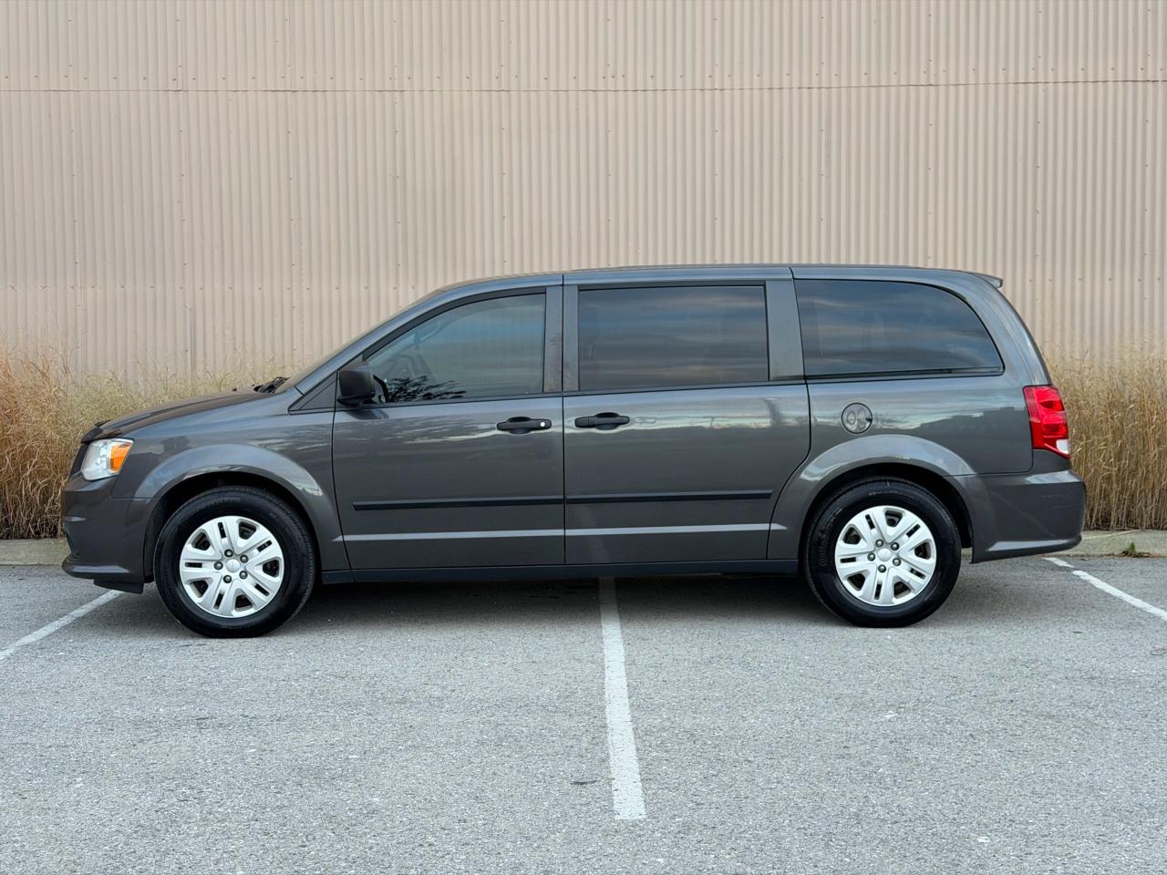 2016 Dodge Grand Caravan CANADA VALUE PACKAGE - Photo #6