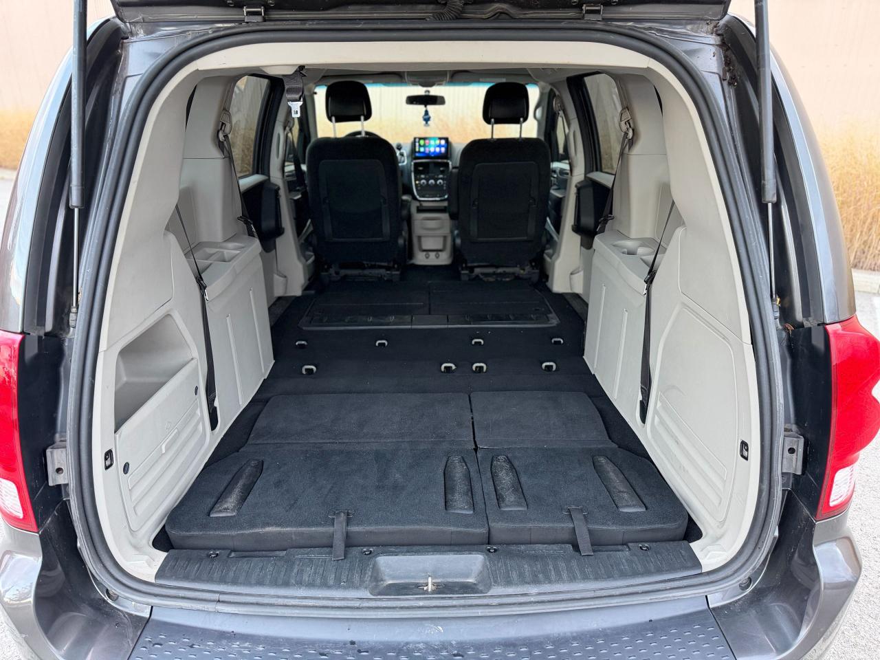 2016 Dodge Grand Caravan CANADA VALUE PACKAGE - Photo #12