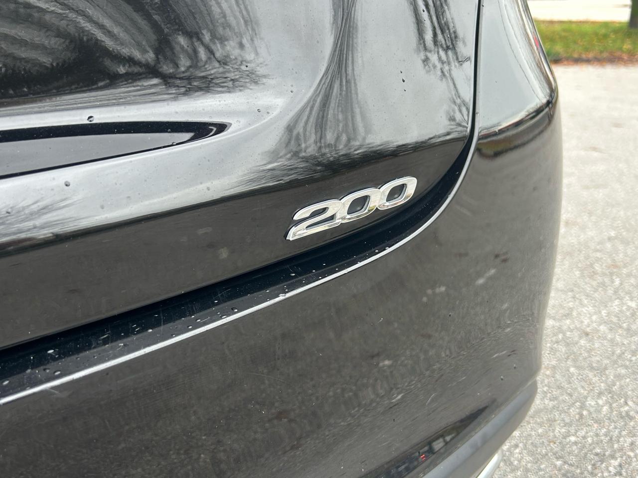 2015 Chrysler 200 Limited - Photo #13