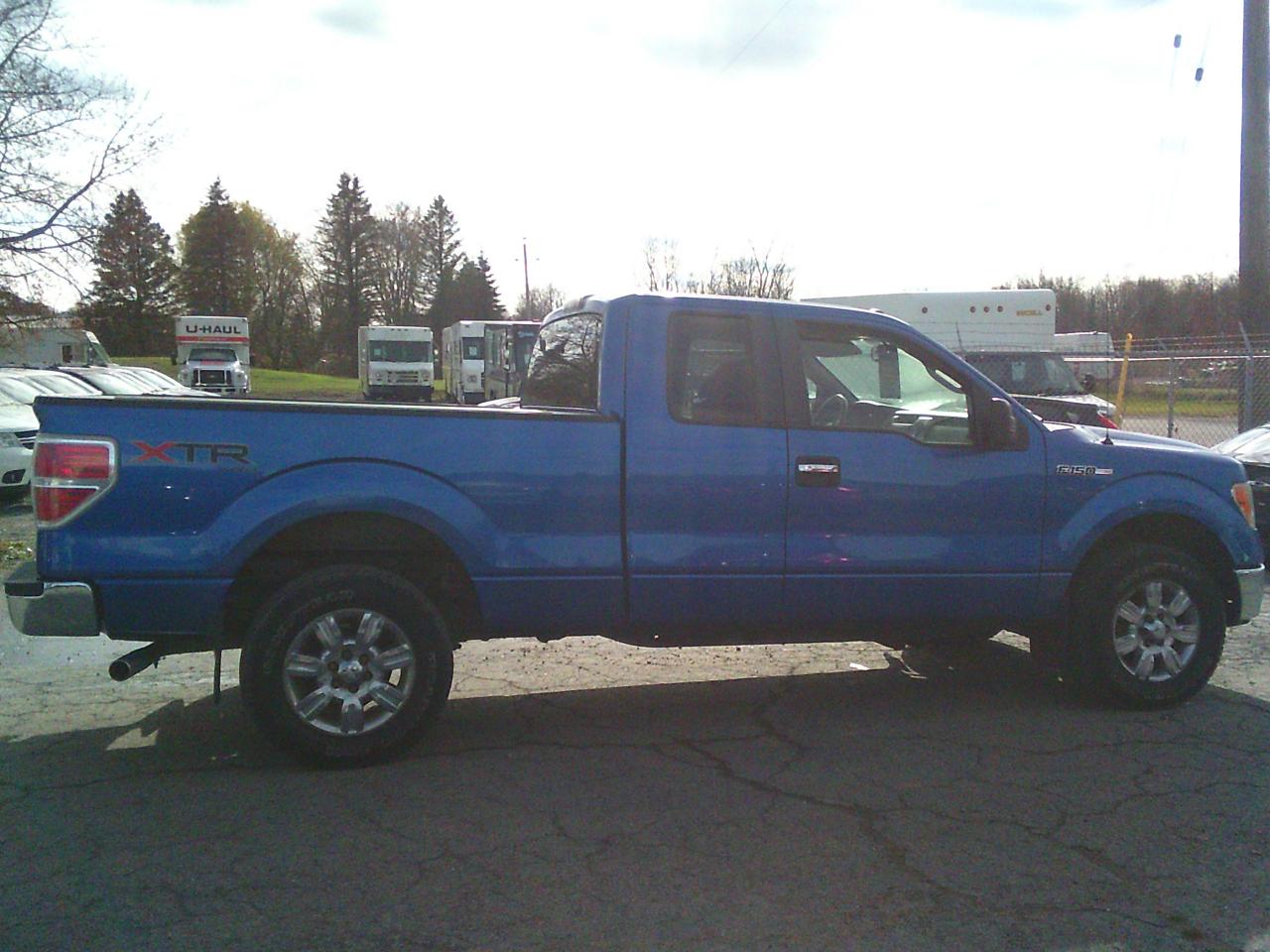 2010 Ford F-150 4WD SuperCab 145 XLT XTR + TOW PKG - Photo #4