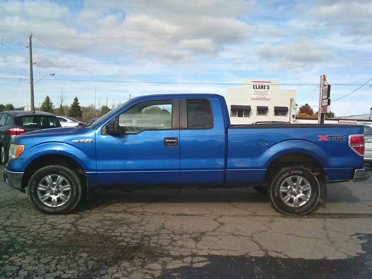 2010 Ford F-150 4WD SuperCab 145 XLT XTR + TOW PKG Photo4