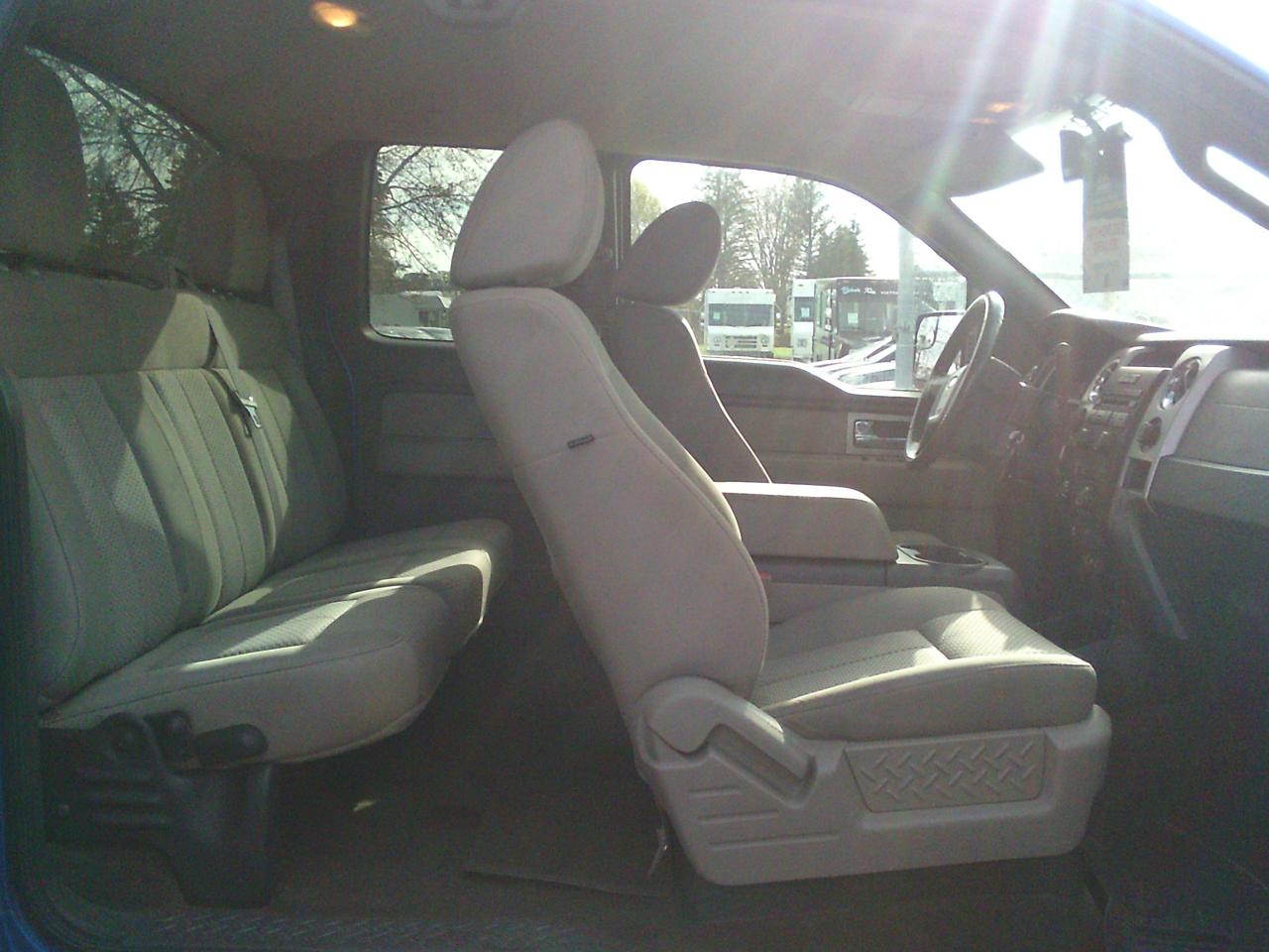 2010 Ford F-150 4WD SuperCab 145 XLT XTR + TOW PKG - Photo #23