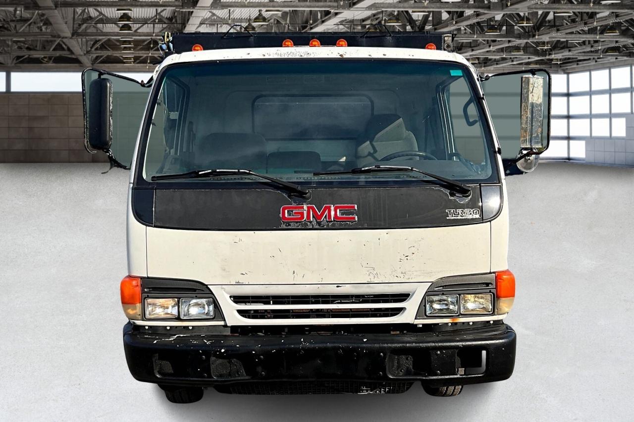 2005 GMC W4500 W4500 Cab Over Dump Truck | AS IS Photo2