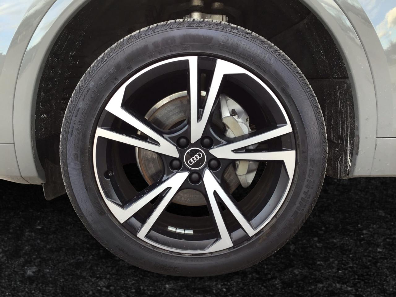 2022 Audi Q5 Sportback 2.0T Progressiv + S-Line Bk Pkg | 20" Wheels Photo