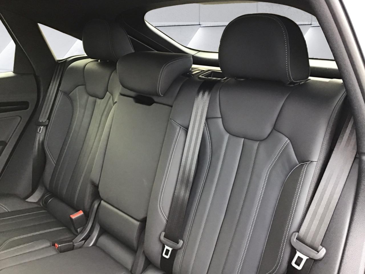 2022 Audi Q5 Sportback 2.0T Progressiv + S-Line Bk Pkg | 20" Wheels Photo