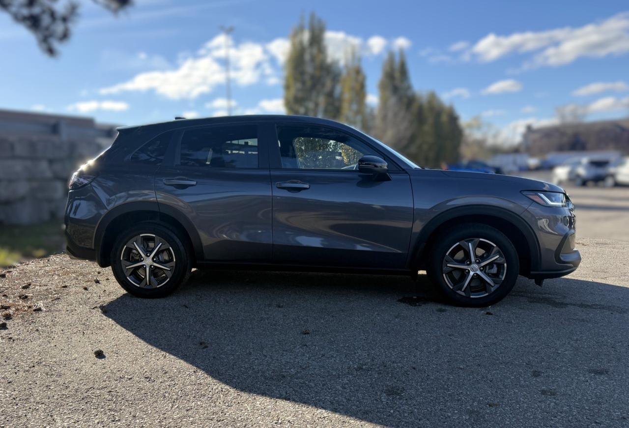 2025 Honda HR-V Sport AWD CVT | SUNROOF | REMOTE START | BLUETOOTH Photo3