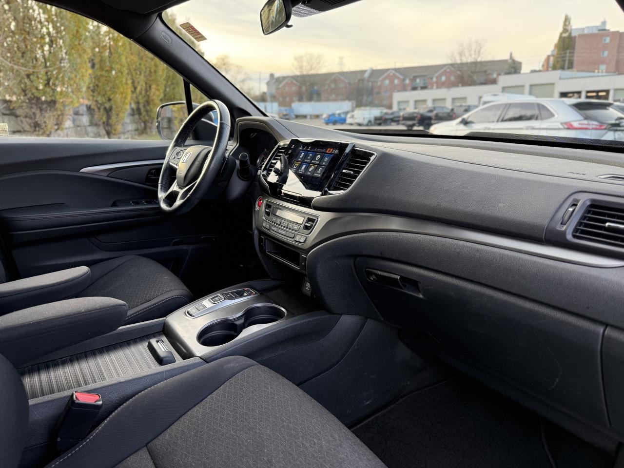 2022 Honda Passport Sport AWD | SUNROOF | REMOTE START | BLUETOOTH | Photo