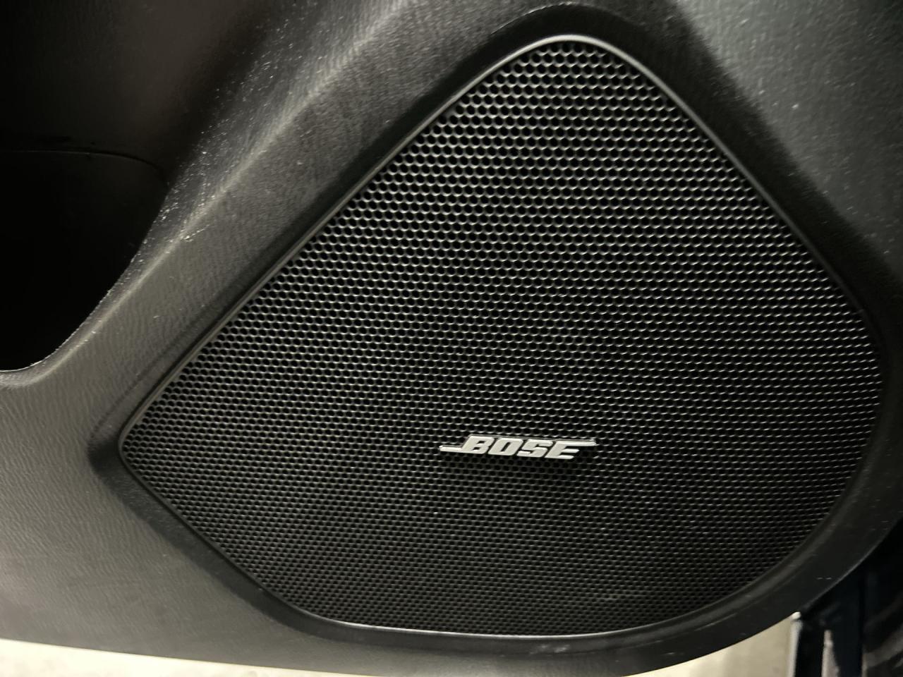 2015 Mazda MAZDA3 GT LUXURY | HTD LEATHER | SUNROOF | NAV | REAR CAM Photo4