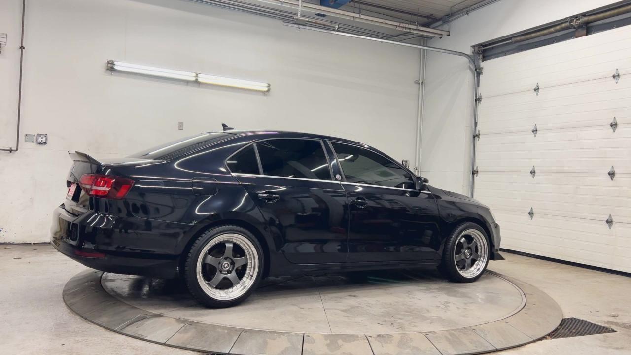 2017 Volkswagen Jetta WOLFSBURG | SUNROOF |HTD SEATS |CARPLAY | REAR CAM Photo