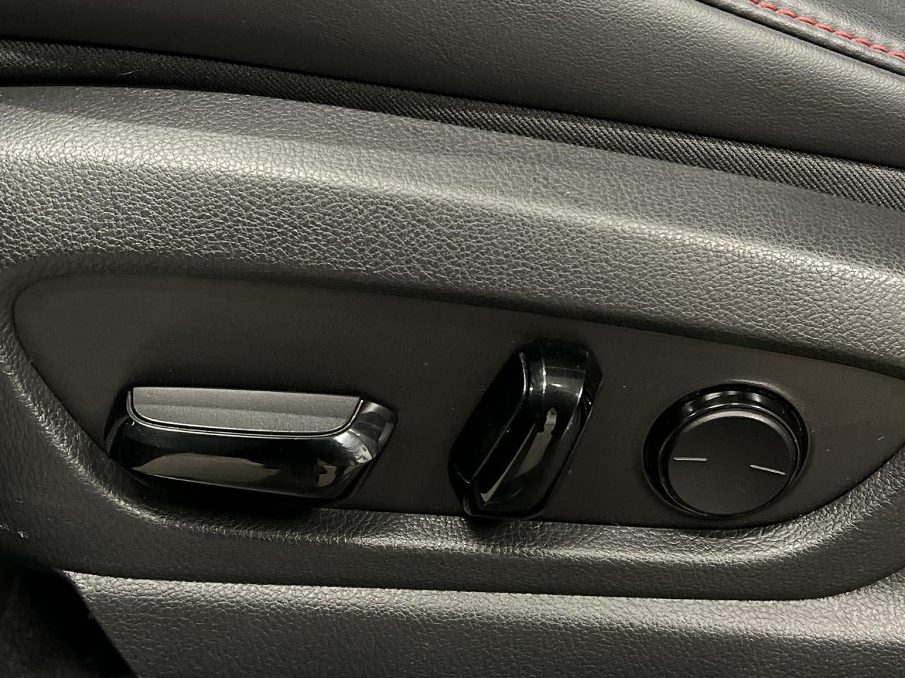 2021 Lexus UX 250H F SPORT HYBRID AWD | HTD LEATHER | SUNROOF Photo