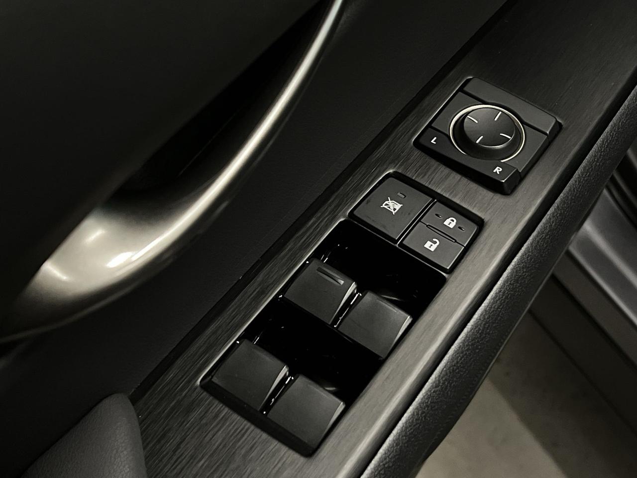 2021 Lexus UX 250H F SPORT HYBRID AWD | HTD LEATHER | SUNROOF Photo