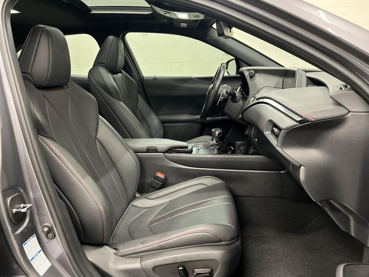 2021 Lexus UX 250H F SPORT HYBRID AWD | HTD LEATHER | SUNROOF Photo