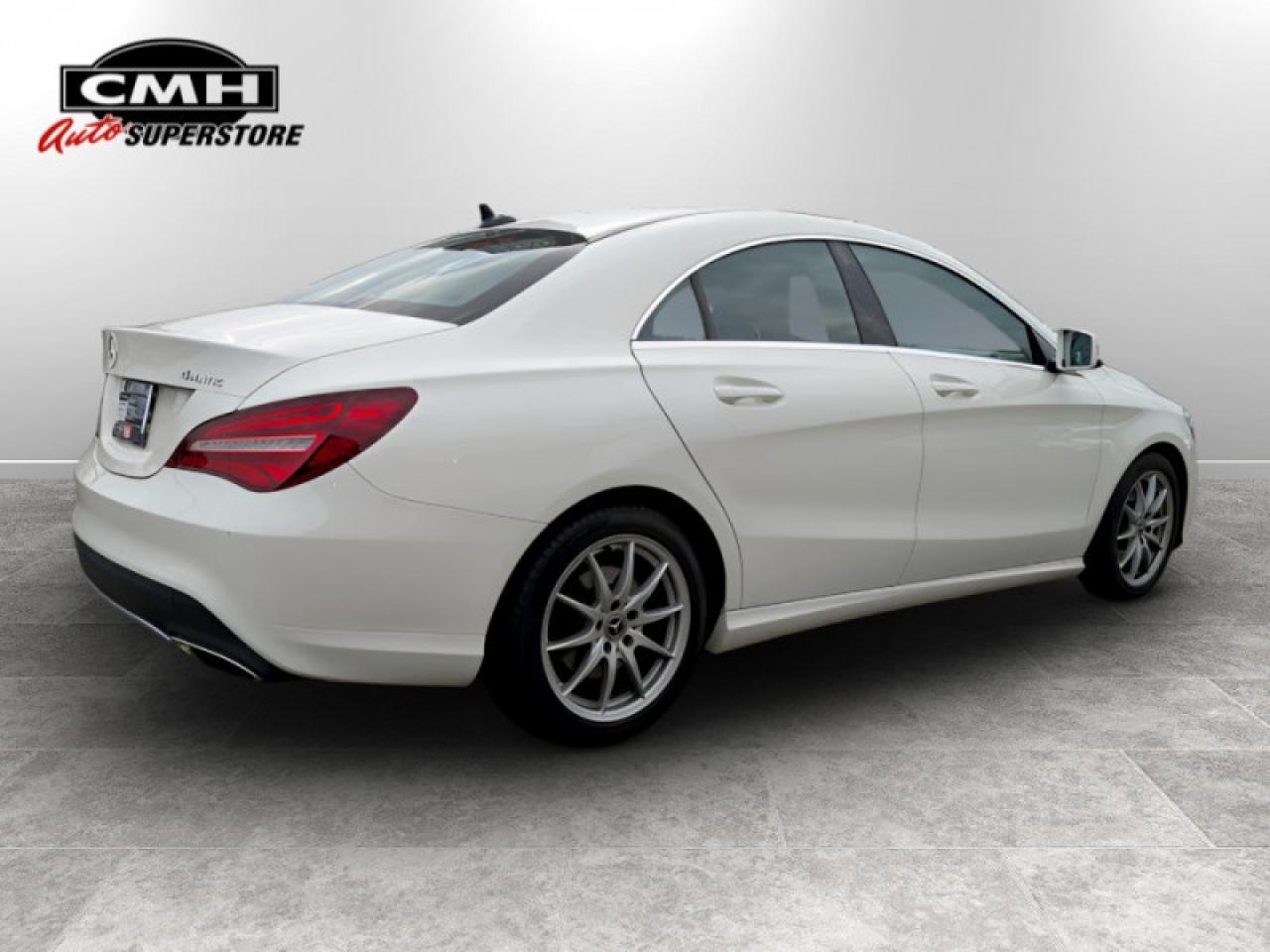 2018 Mercedes-Benz CLA-Class 250 4MATIC®  **ULTRA LOW KMS** Photo