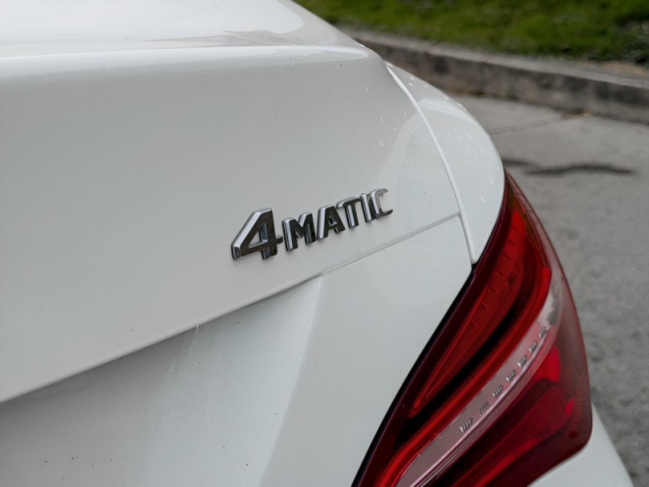 2018 Mercedes-Benz CLA-Class 250 4MATIC®  **ULTRA LOW KMS** Photo