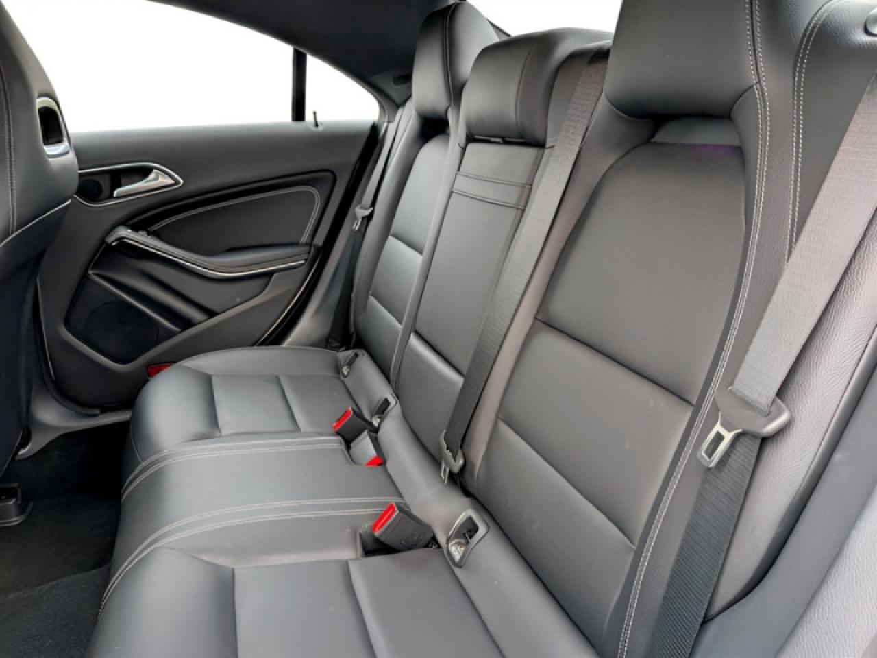 2018 Mercedes-Benz CLA-Class 250 4MATIC®  **ULTRA LOW KMS** Photo