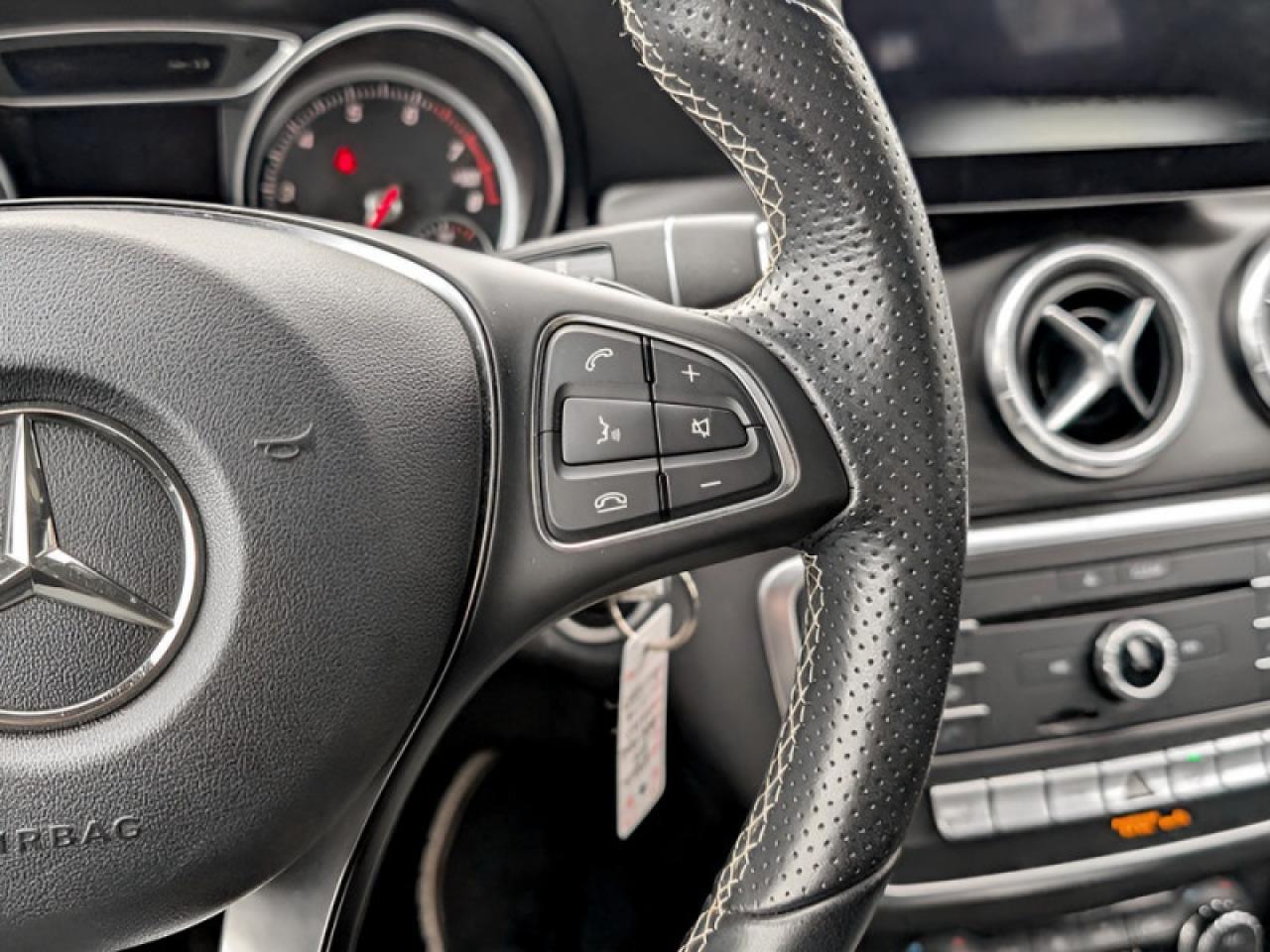 2018 Mercedes-Benz CLA-Class 250 4MATIC®  **ULTRA LOW KMS** Photo