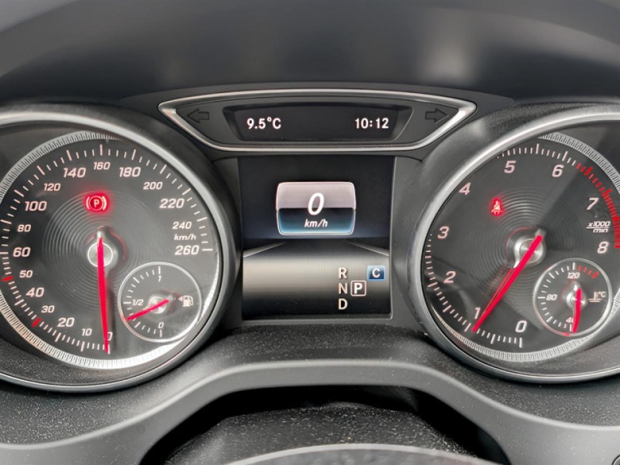 2018 Mercedes-Benz CLA-Class 250 4MATIC®  **ULTRA LOW KMS** Photo