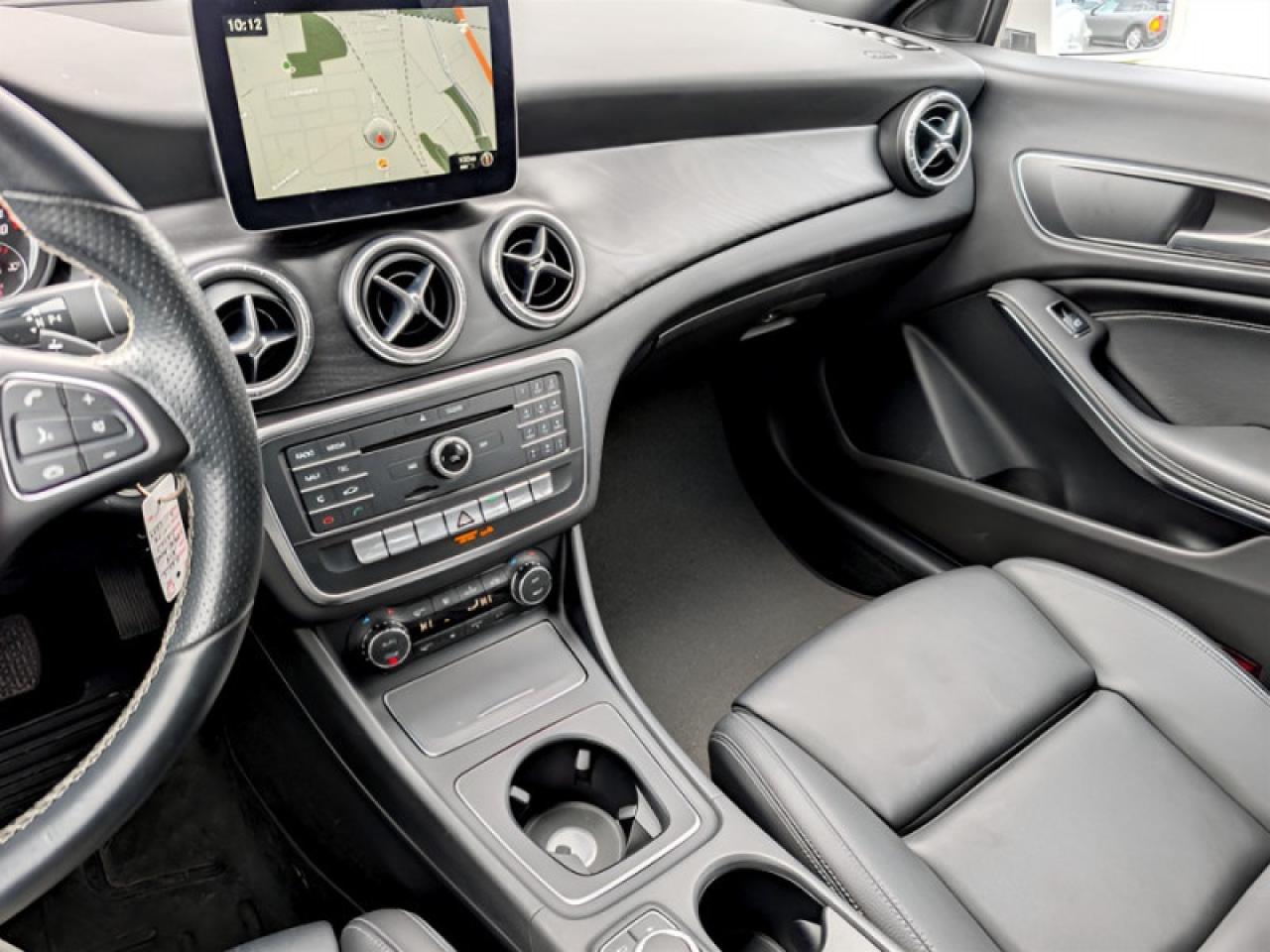 2018 Mercedes-Benz CLA-Class 250 4MATIC®  **ULTRA LOW KMS** Photo