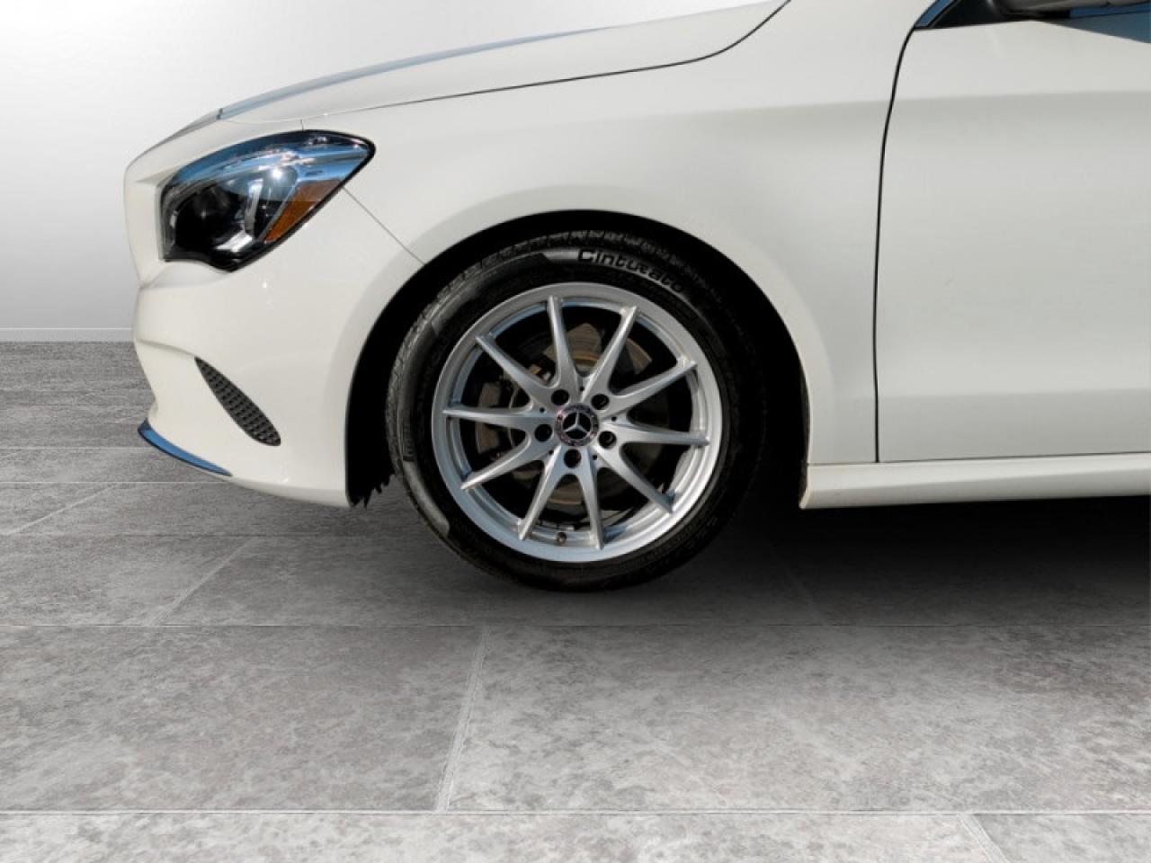 2018 Mercedes-Benz CLA-Class 250 4MATIC®  **ULTRA LOW KMS** Photo