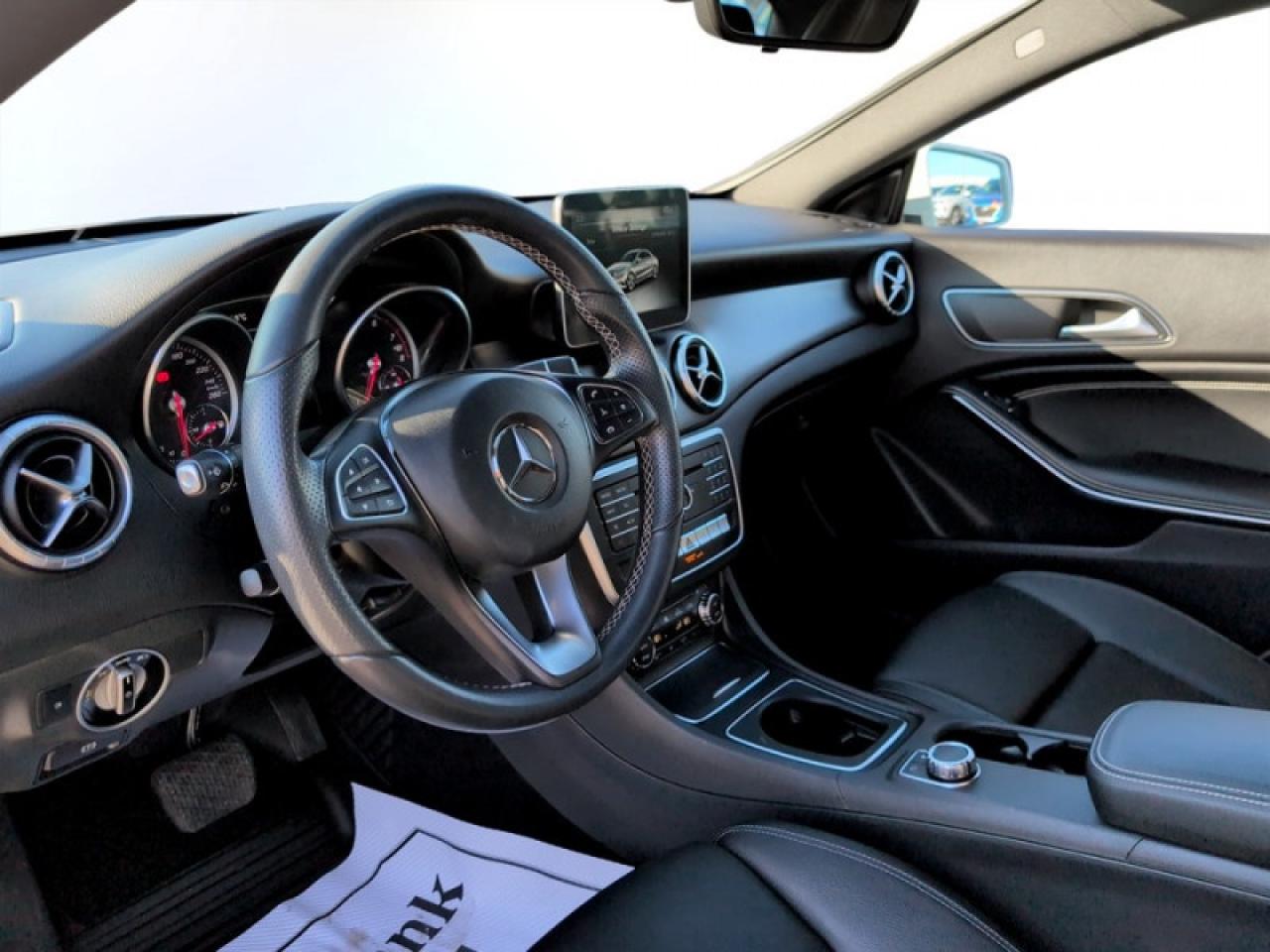 2018 Mercedes-Benz CLA-Class 250 4MATIC®  **ULTRA LOW KMS** Photo