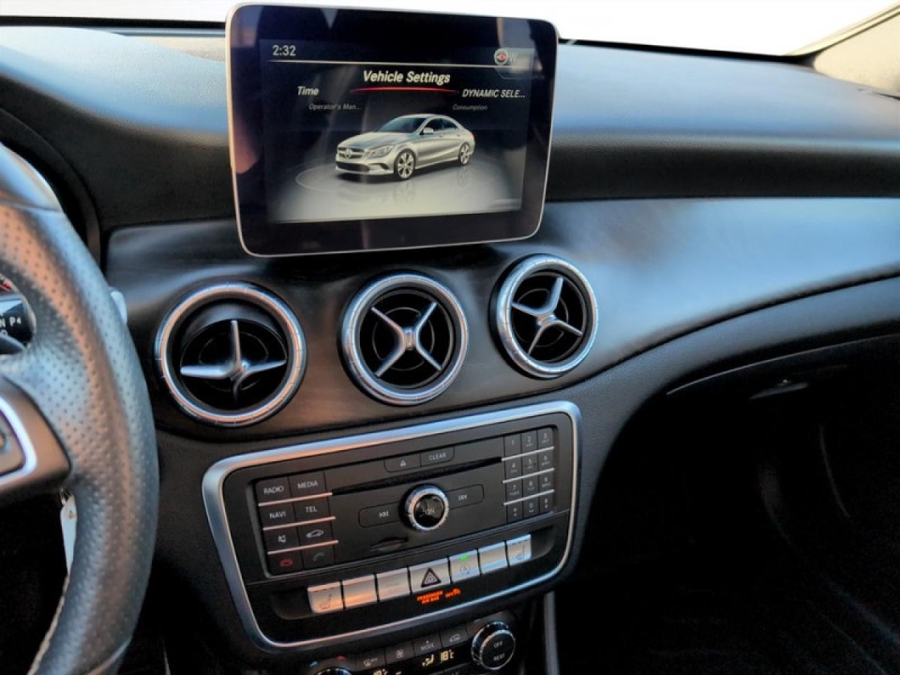 2018 Mercedes-Benz CLA-Class 250 4MATIC®  **ULTRA LOW KMS** Photo