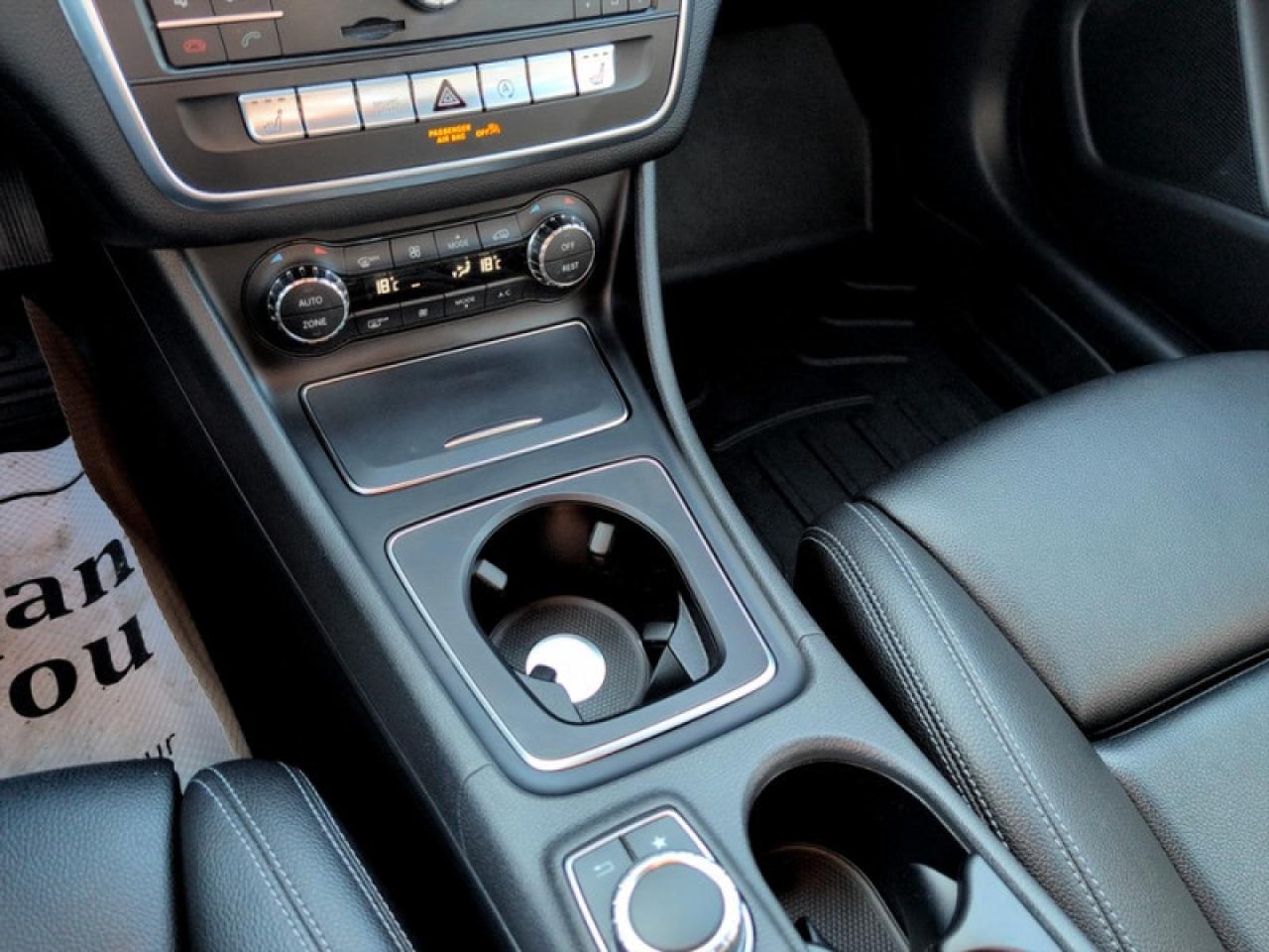 2018 Mercedes-Benz CLA-Class 250 4MATIC®  **ULTRA LOW KMS** Photo