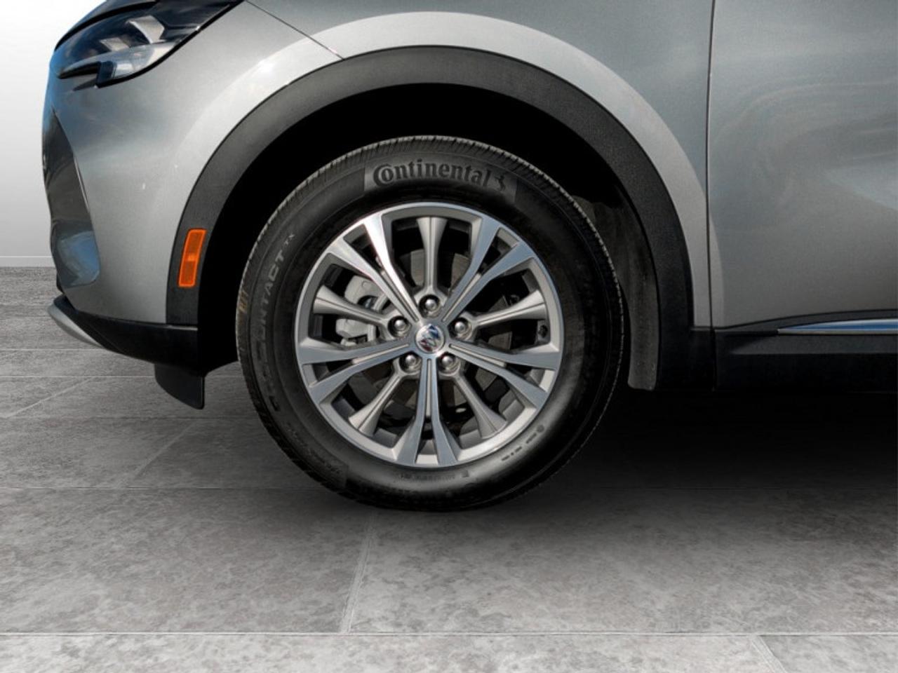 2023 Buick Envision Preferred   **CLEAN CF - LOW KMS** Photo