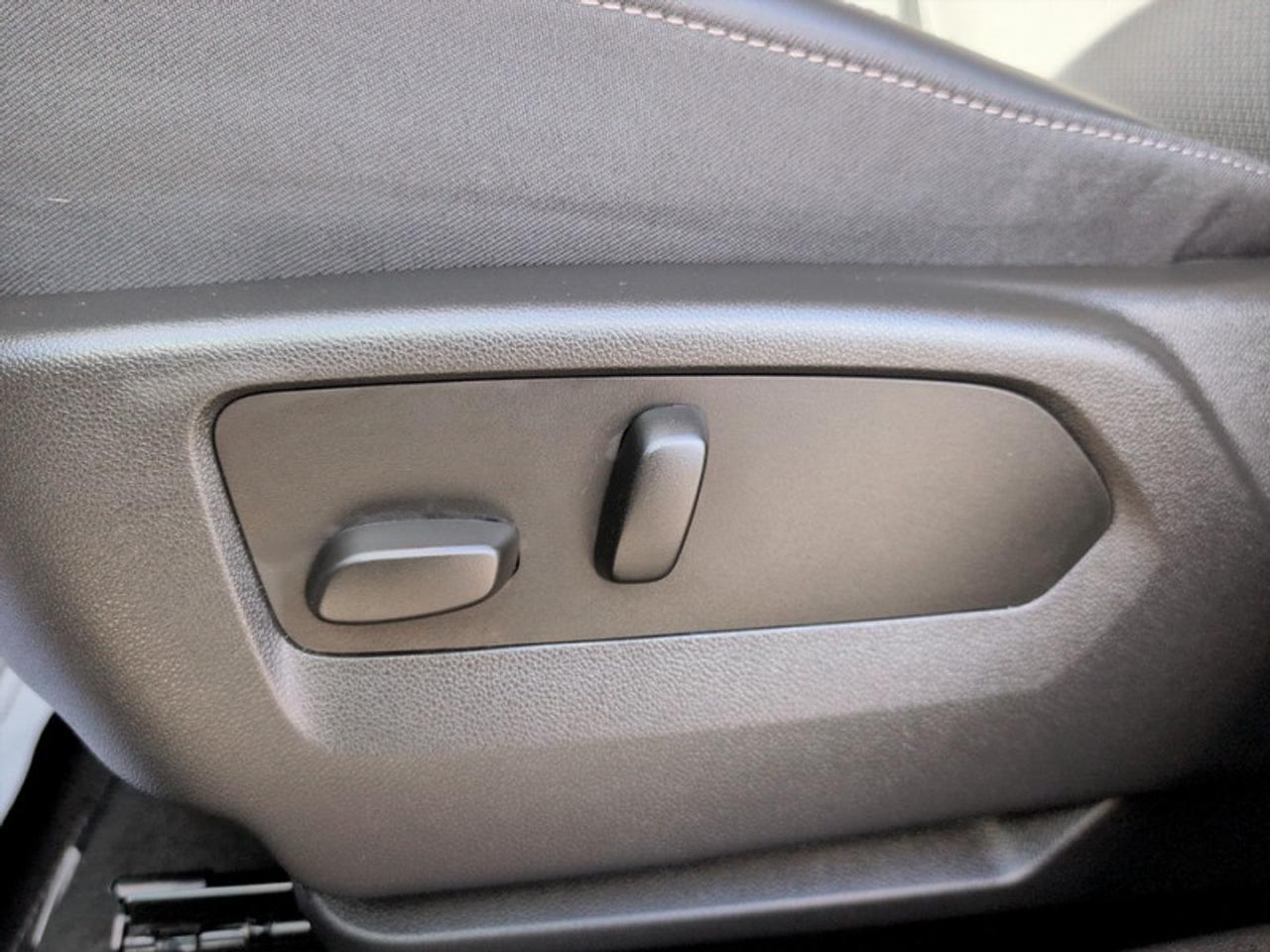 2023 Buick Envision Preferred   **CLEAN CF - LOW KMS** Photo