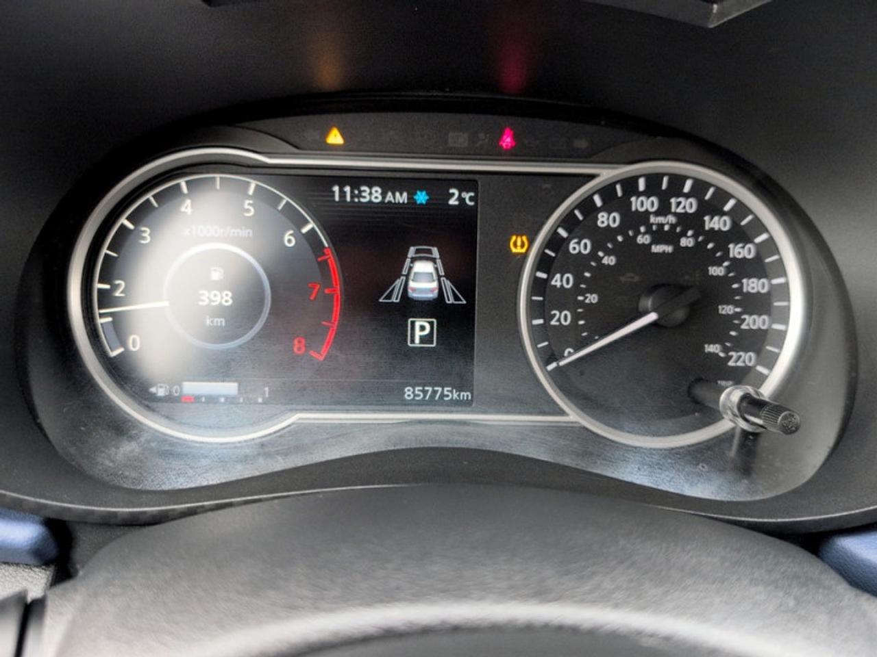 2023 Nissan Versa SV  **CLEAN CARFAX** Photo