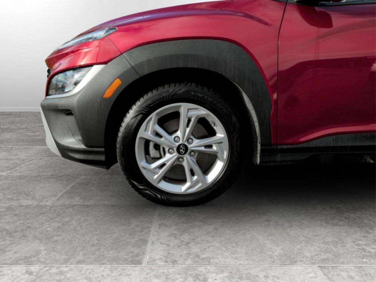 2023 Hyundai KONA 2.0L Preferred  *AWD - APPLE CARPLAY* Photo