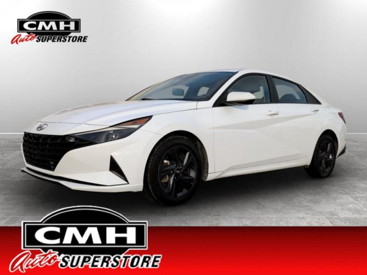 Used 2022 Hyundai Elantra Preferred w/Sun and Tech  **SUNROOF** for sale in St. Catharines, ON