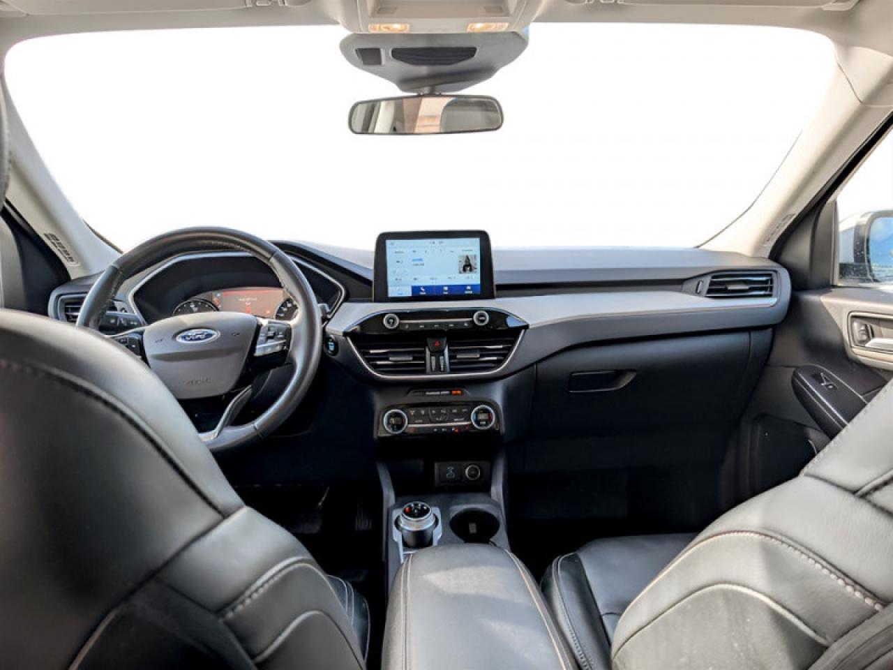 2021 Ford Escape SEL Photo