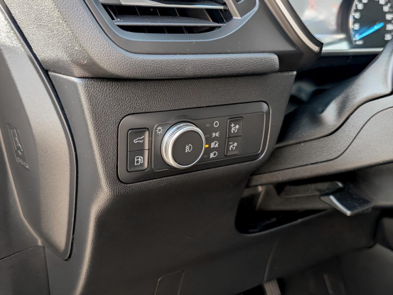 2021 Ford Escape SEL Photo