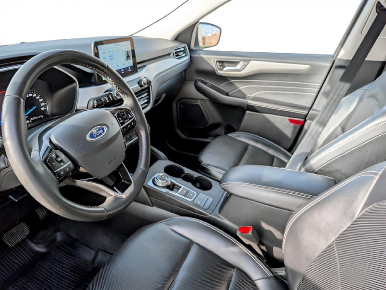 2021 Ford Escape SEL Photo