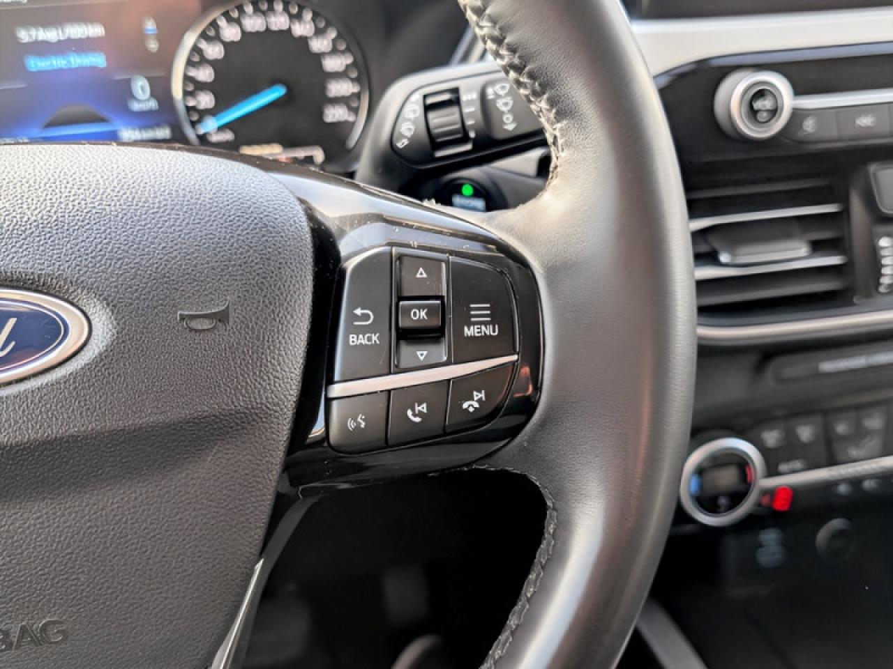 2021 Ford Escape SEL Photo