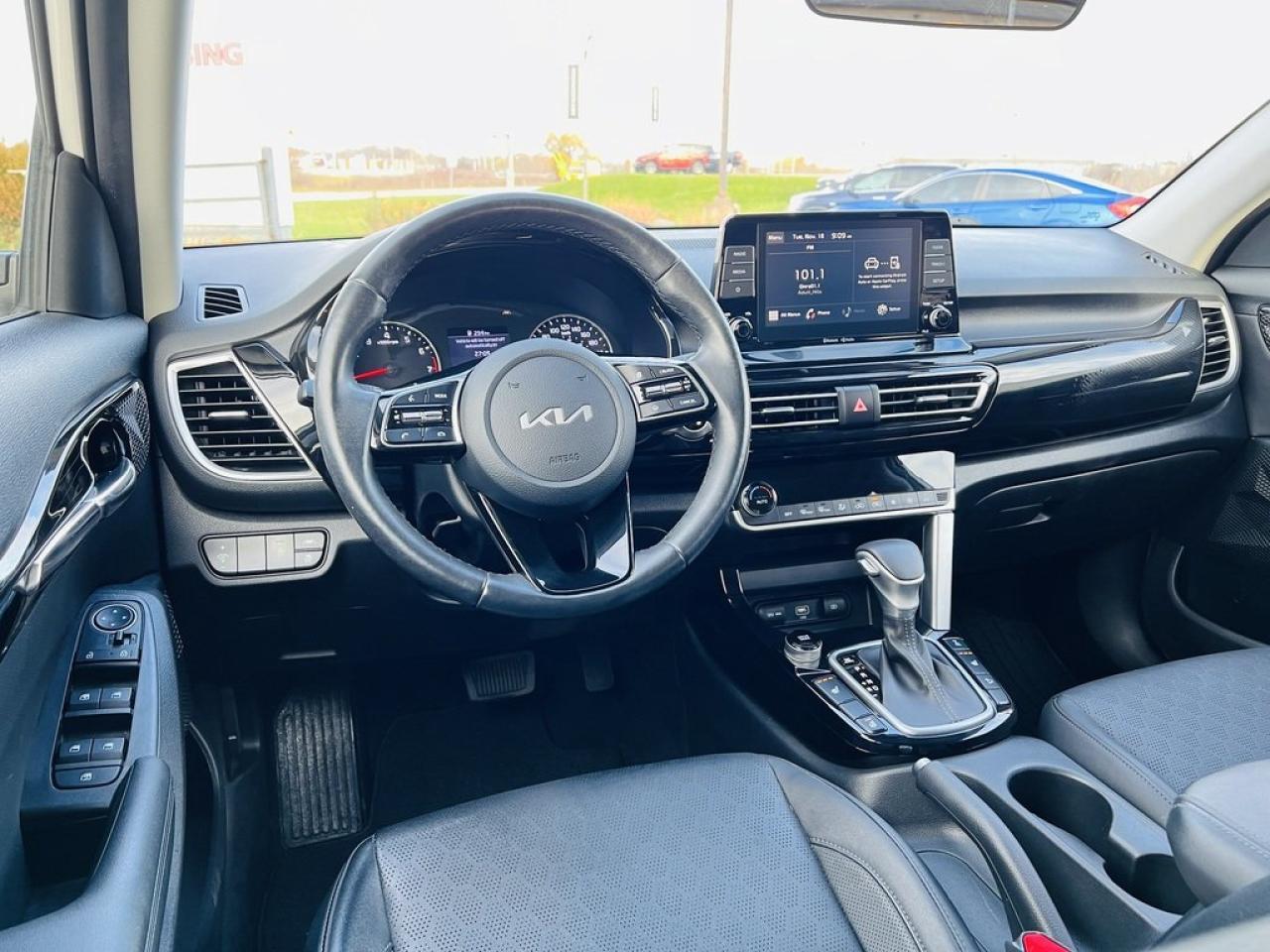 2022 Kia Seltos EX Photo