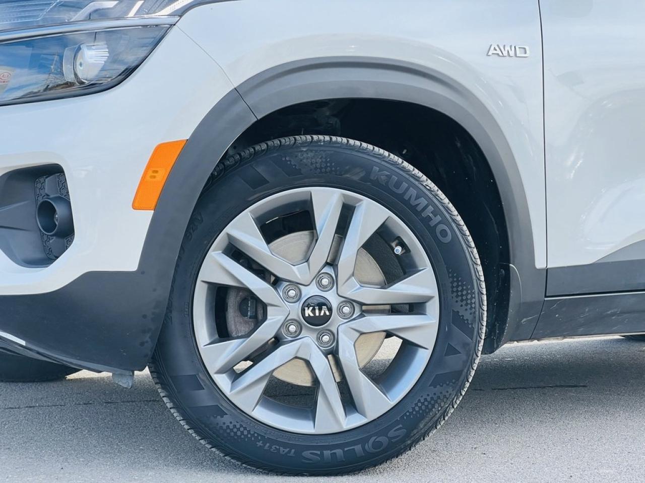 2021 Kia Seltos LX Photo