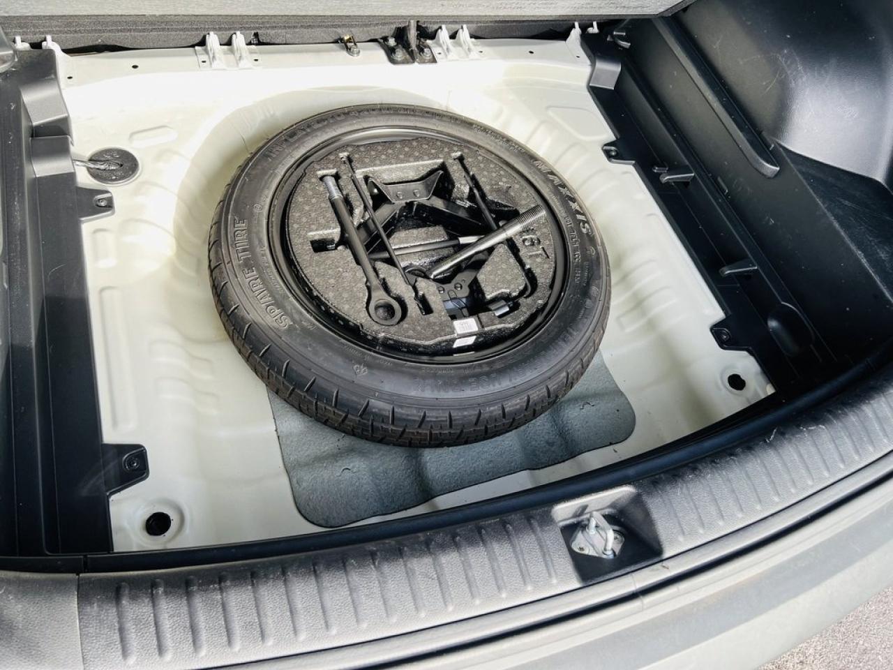 2021 Kia Seltos LX Photo