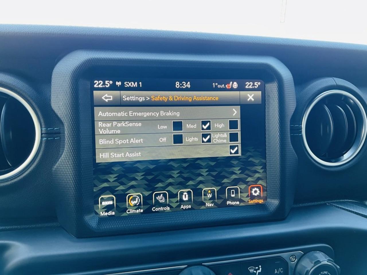 2022 Jeep Wrangler 4xe Unlimited Rubicon Photo