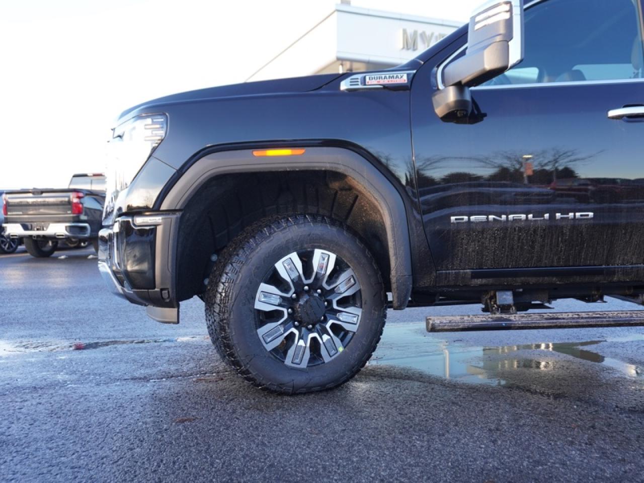 2026 GMC Sierra 2500 HD Denali  - Leather Seats Photo