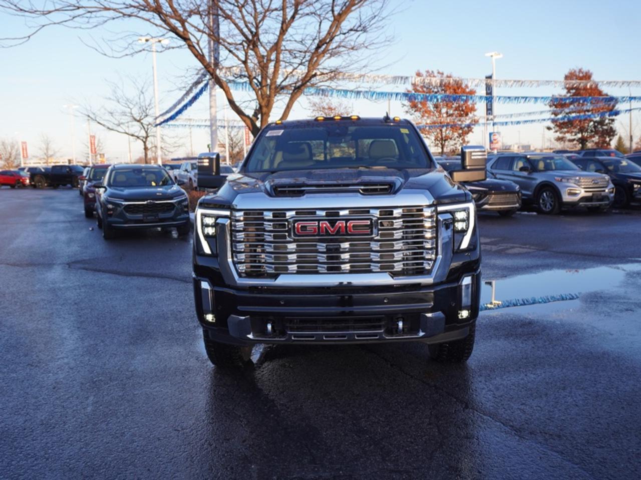 2026 GMC Sierra 2500 HD Denali  - Leather Seats Photo