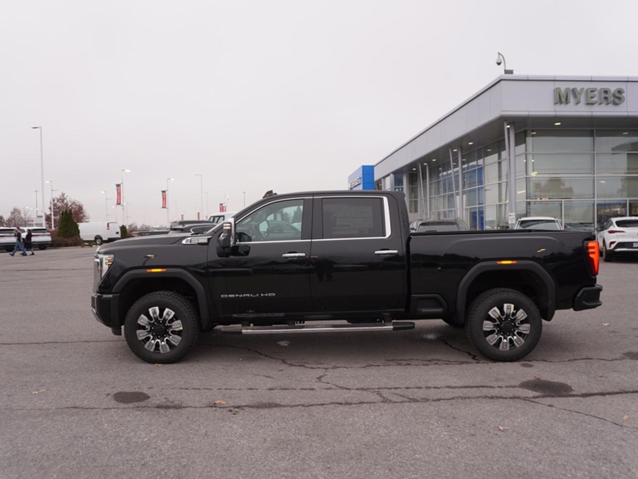 2026 GMC Sierra 2500 HD Denali  - Leather Seats Photo