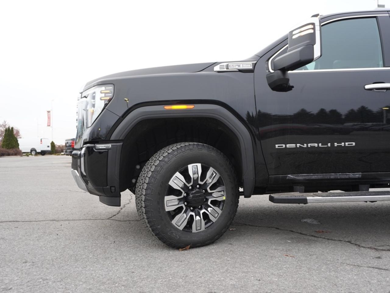 2026 GMC Sierra 2500 HD Denali  - Leather Seats Photo