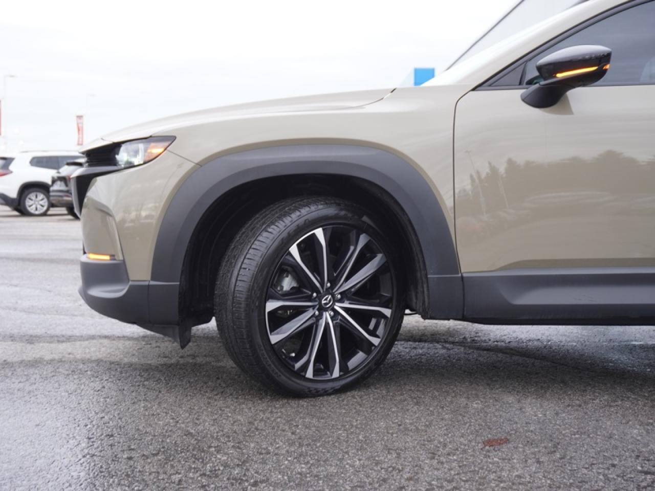 2023 Mazda CX-50 GT  -  Sunroof -  Cooled Seats Photo