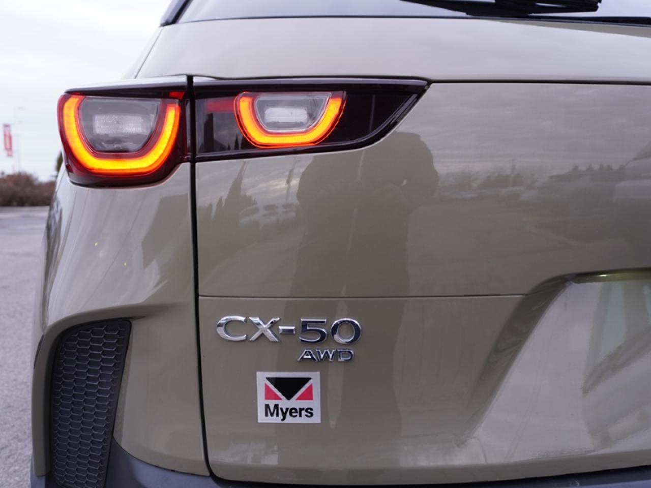 2023 Mazda CX-50 GT  -  Sunroof -  Cooled Seats Photo